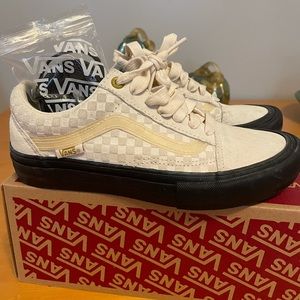 Vans Lizzie Armanto Old Skool Pro sz 4